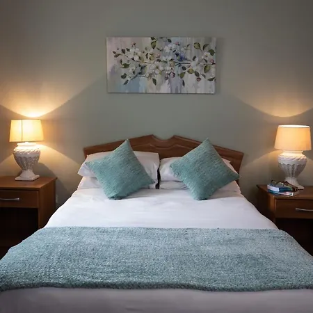 Murphy's 3* Tubbercurry