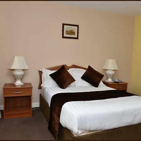 Murphy's 3* Tubbercurry